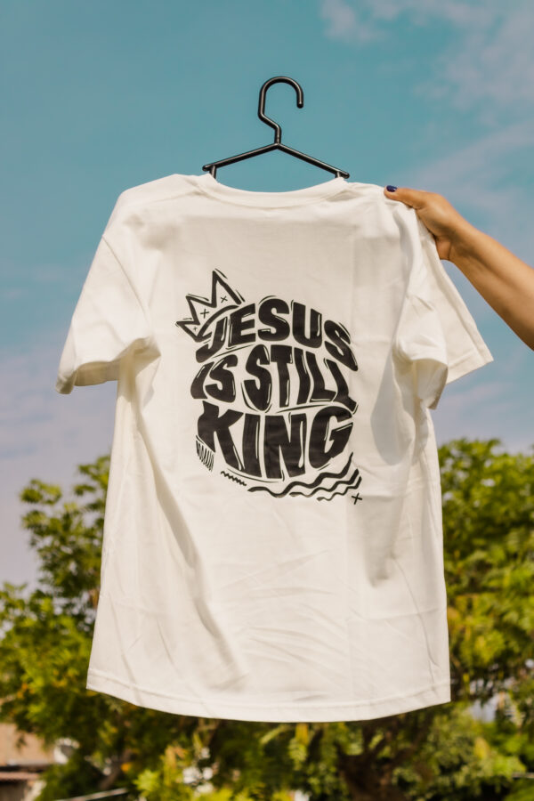 Polo de Jesus is still KIng en color blanco